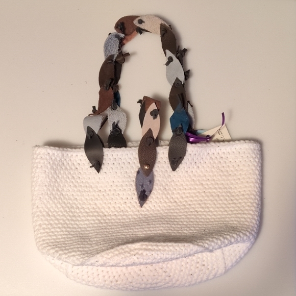 Handmade White Crochet Acrylic Round Tote Multicolor Leather Strap Closure - Picture 13 of 13